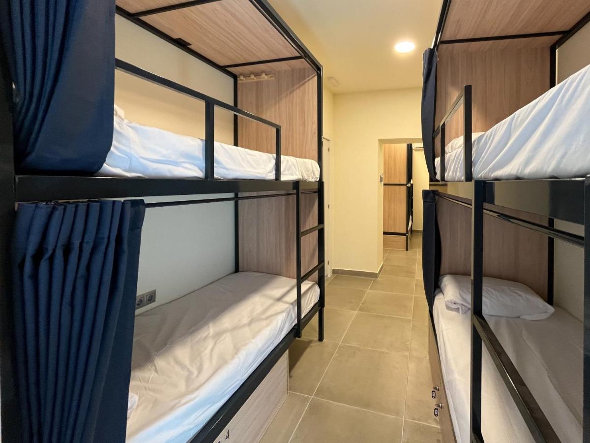 Multi Hostel Calvario Μαδρίτη Εξωτερικό φωτογραφία